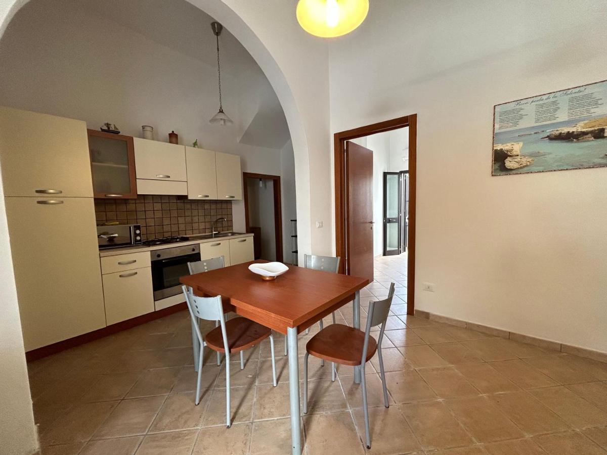 Suite Le Due Sorelle Torre dell'Orso Extérieur photo